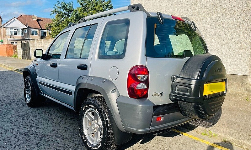 Jeep Cherokee Renega...