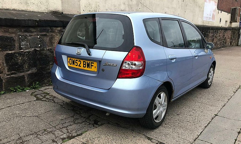 Honda Jazz ...