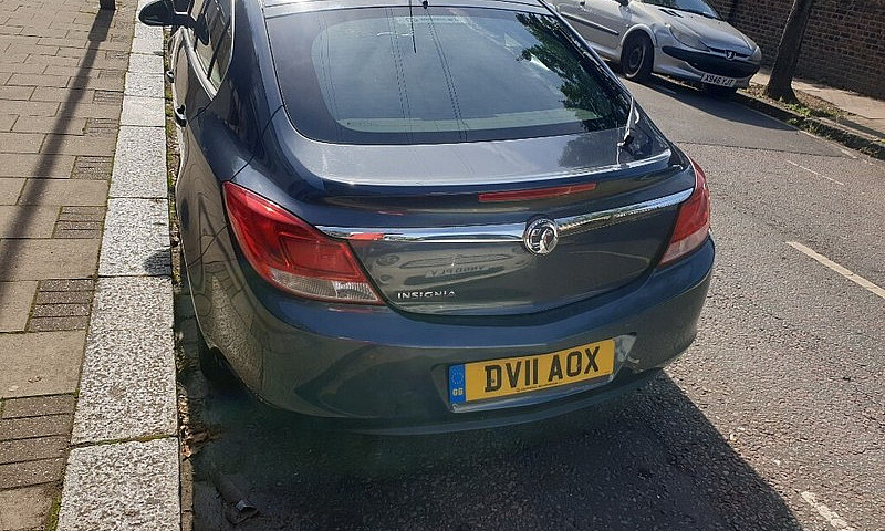 Vauxhall Insignia 1....