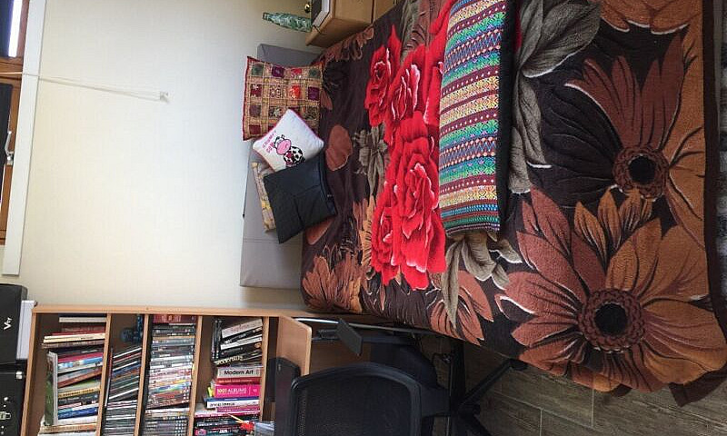 3 Bedroom Maisonette...