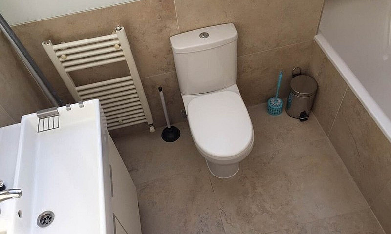 2 Bed 3Rd Floor Flat...