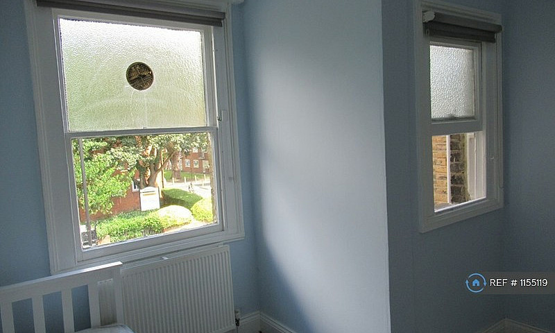 1 Bedroom In Manor R...