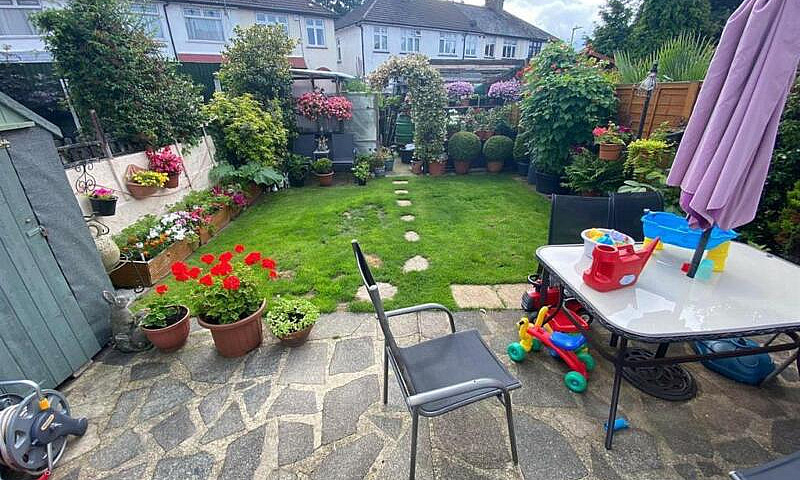 3 Bedroom House In M...