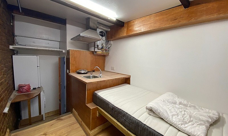 2 Studio Flats Richm...