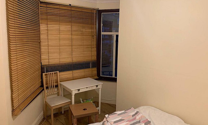 Nice Double Room In ...