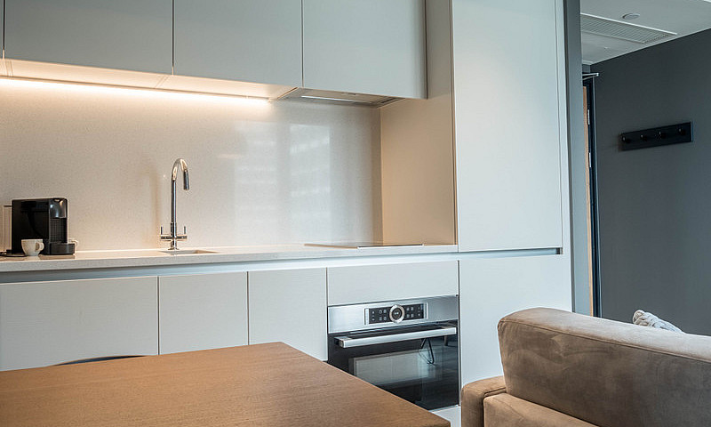 1 Bedroom Flat In Th...