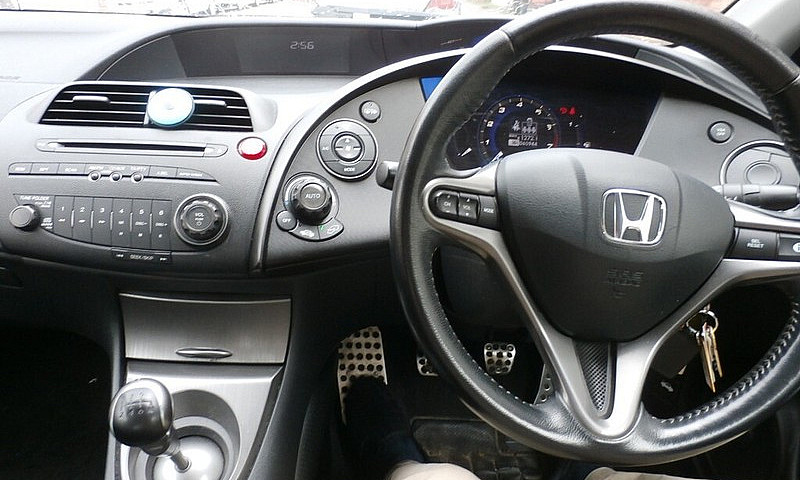 Honda Civic.  Hatchb...