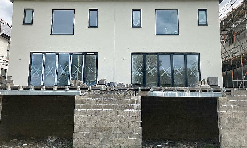 4 Bedroom House In C...
