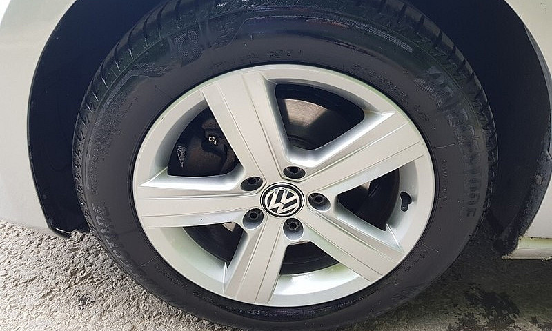 Volkswagen Golf 2015...