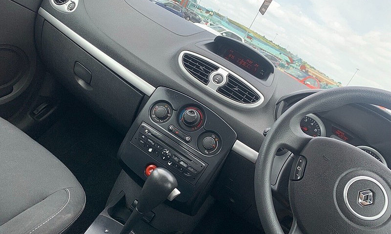 Renault, Clio, Hatch...