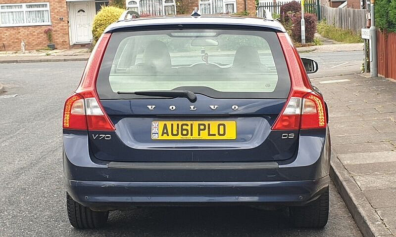 2011 61 Reg-Volvo V7...