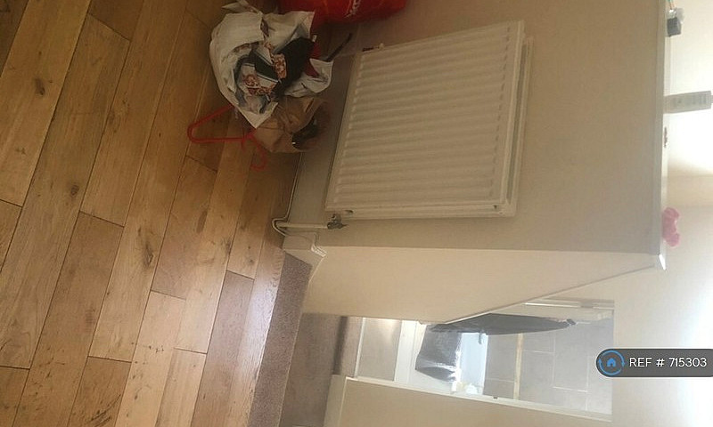 2 Bedroom Flat In Li...