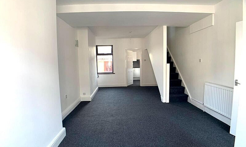 New Renovated 2 Bedr...