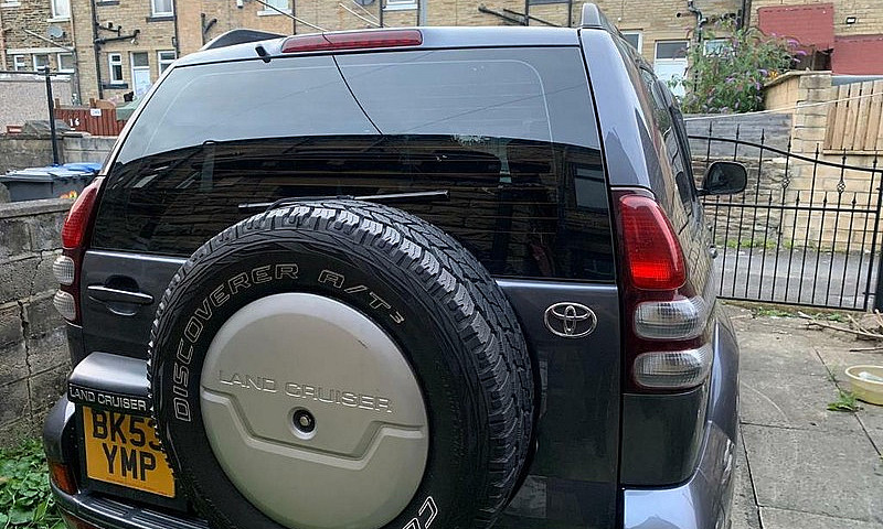 Toyota Land Cruiser ...