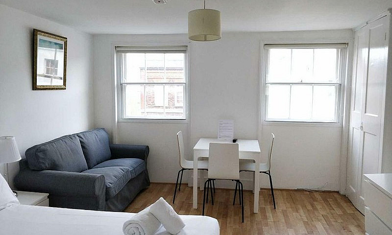 Studio Flat In Crawf...