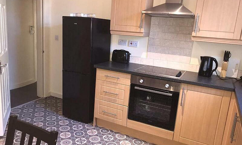 B16 Superb One Bed A...
