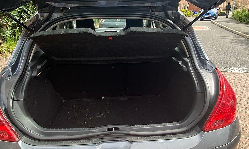 Peugeot 308Hdi 1.6...