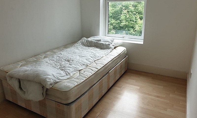 Spacious 3 Bed House...