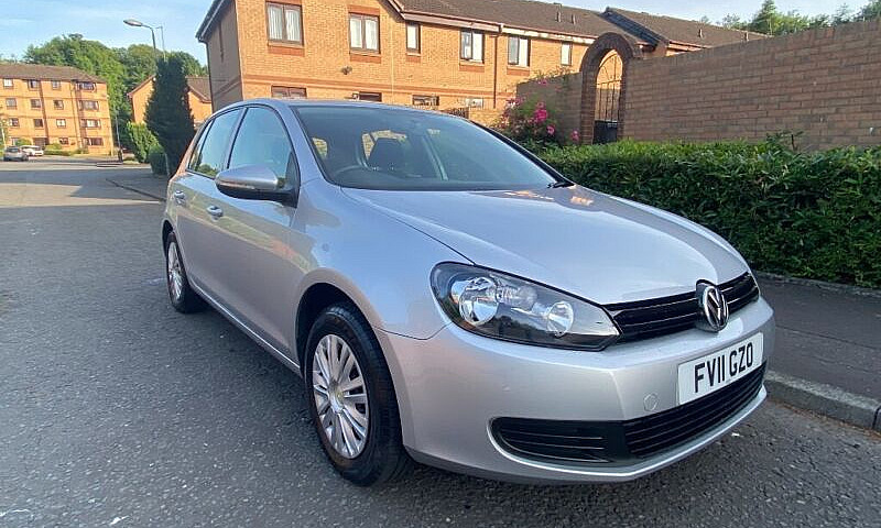 Volkswagen  Golf 1.2...