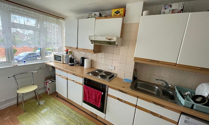 One Bedroom Flat Fir...