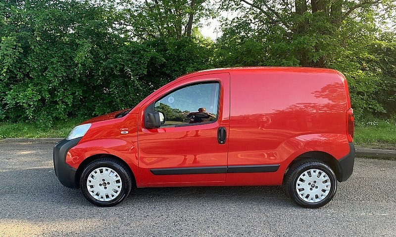 2010 Citroen Nemo 1....