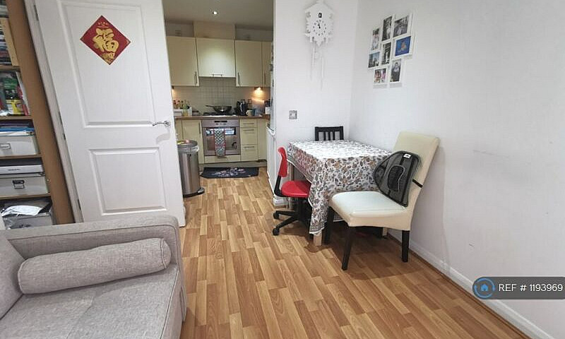 1 Bedroom Flat In Ne...