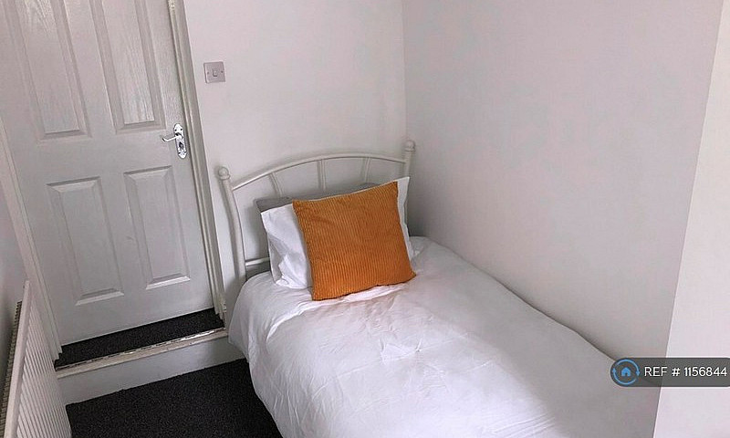 1 Bedroom In Laxey R...
