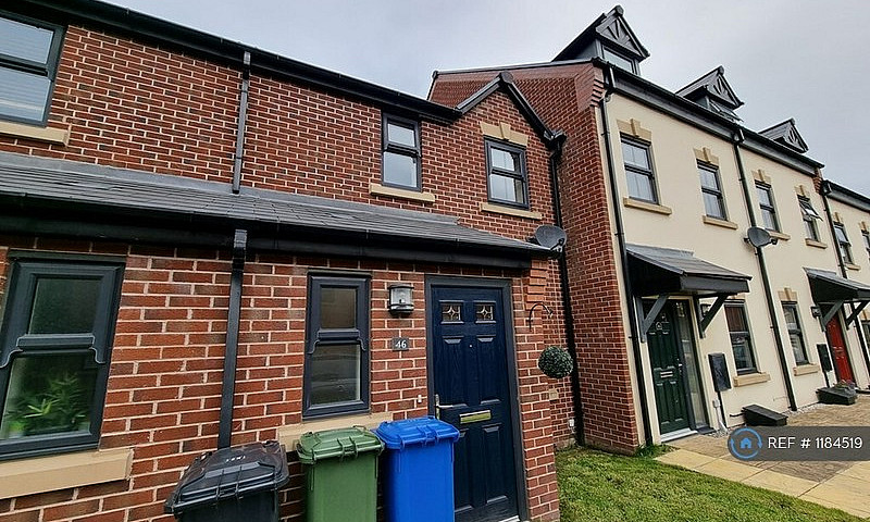 3 Bedroom House In B...