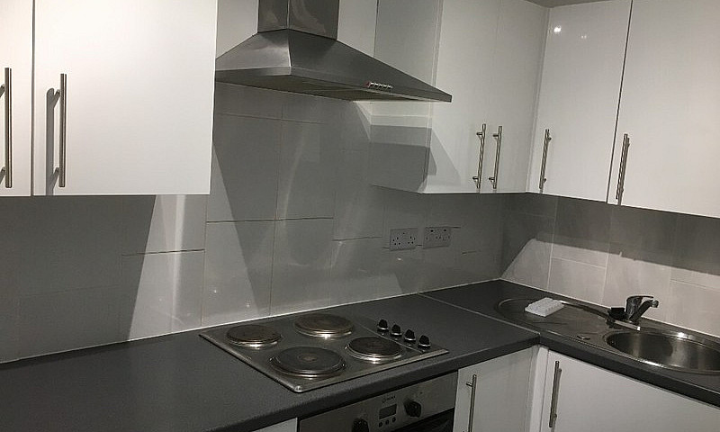Lovely One Bedroom M...