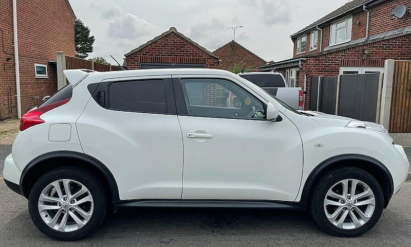 2011 Nissan Juke Ace...