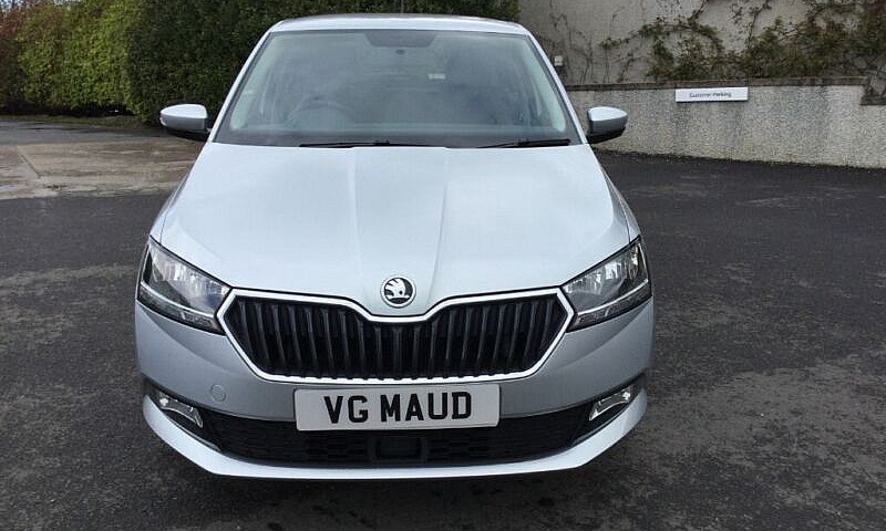 2020 (20) Skoda Fabi...