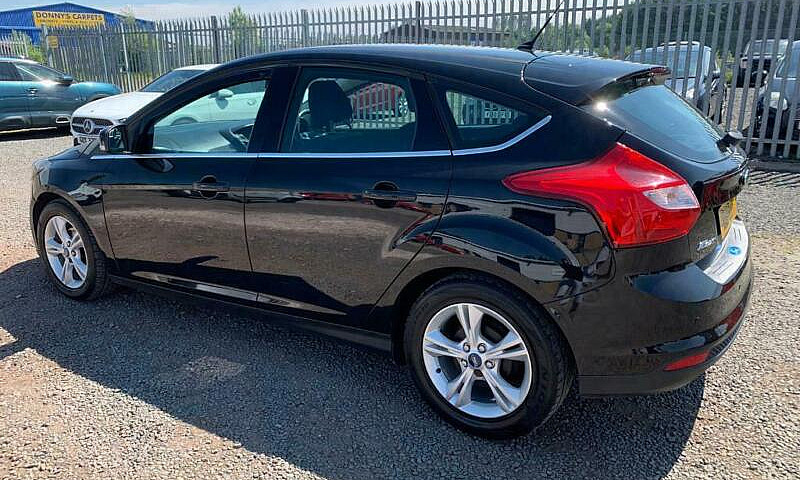 Ford Focus Zetec 1.6...