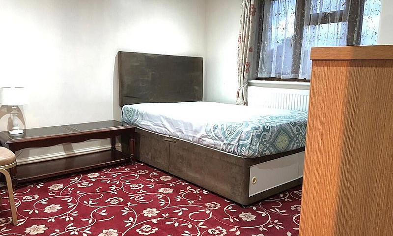 Studio Flat (Loft Co...
