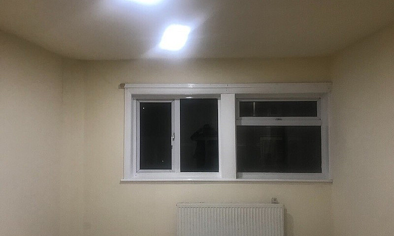 One Bedroom Flat To ...