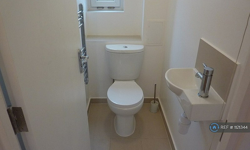 5 Bedroom Flat In Pa...