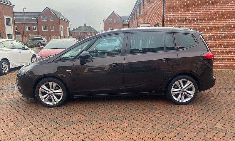 Vauxhall Zafira 2014...