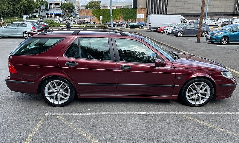 2003 Saab 9-5 Estate...