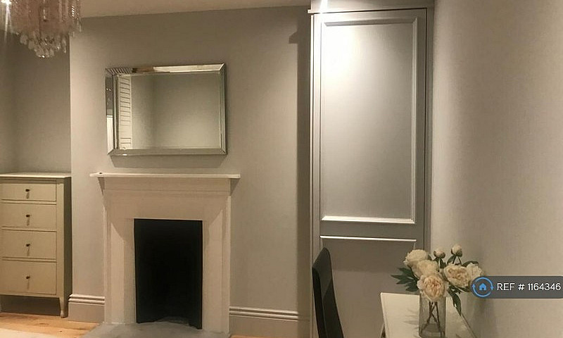 1 Bedroom In Camberw...