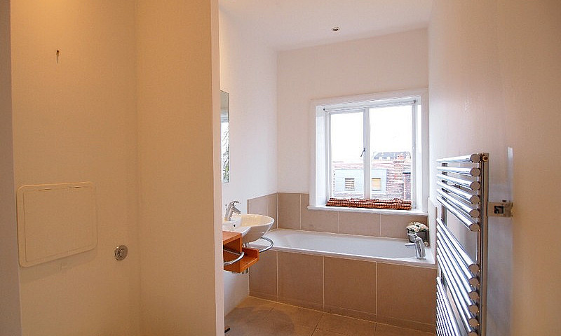 Lovely Two Bedroom F...
