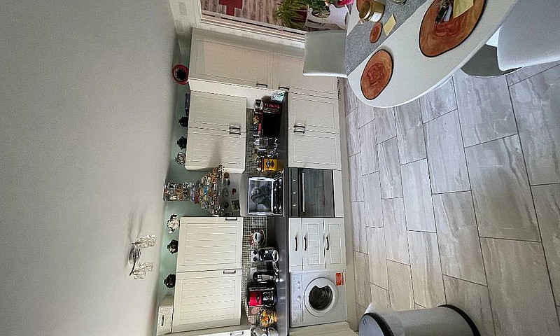 3 Bedroom House In F...