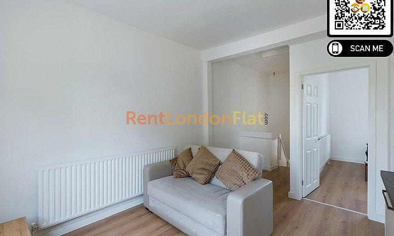 2 Bedroom Flat In Ho...