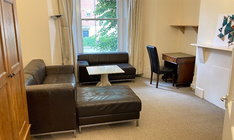 Converted 1 Bed Flat...