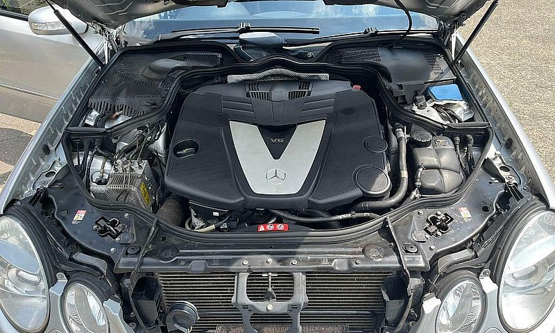 Mercedes-Benz 3.0 E3...