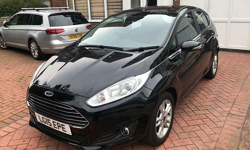 Ford Fiesta 2015 1.0...