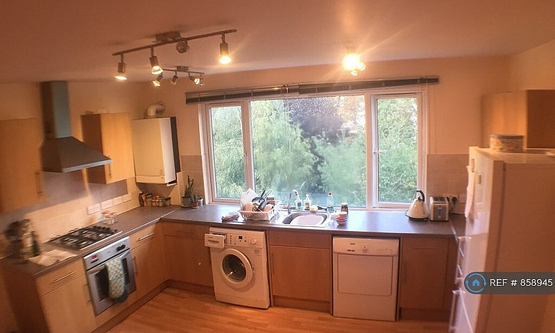 1 Bedroom In Exeter ...