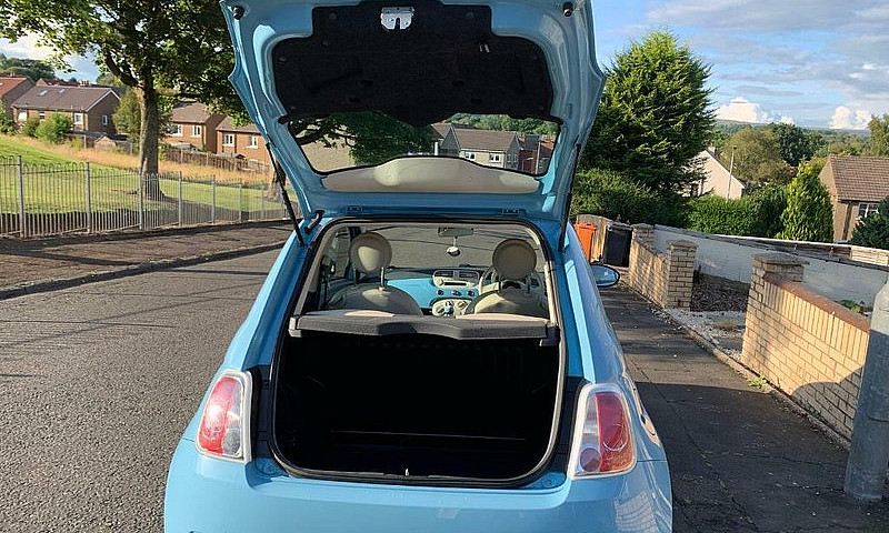 Blue Fiat 500...
