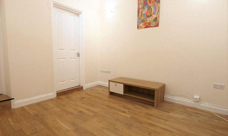 A Ground Floor 2 Bed...