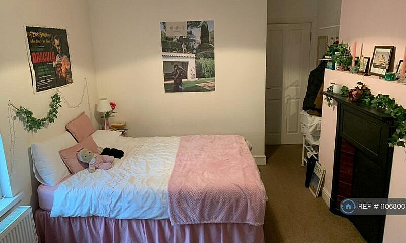 5 Bedroom Flat In So...
