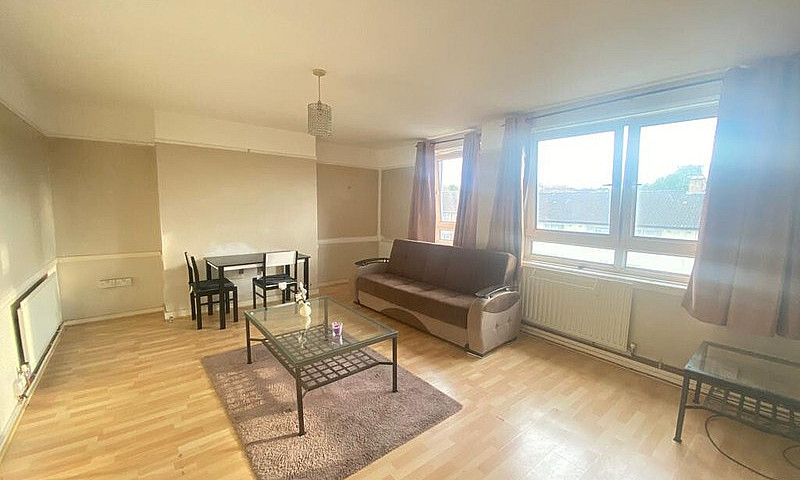1 Bedrooms Flat To R...