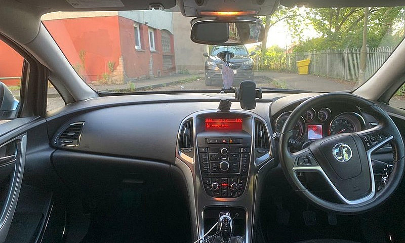 Vauxhall Astra Elite...
